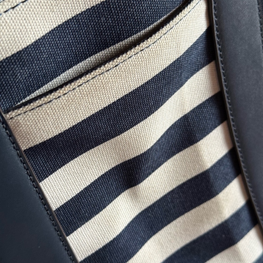 Michael Kors Blue and white Striped Tote - Picture 10 of 15